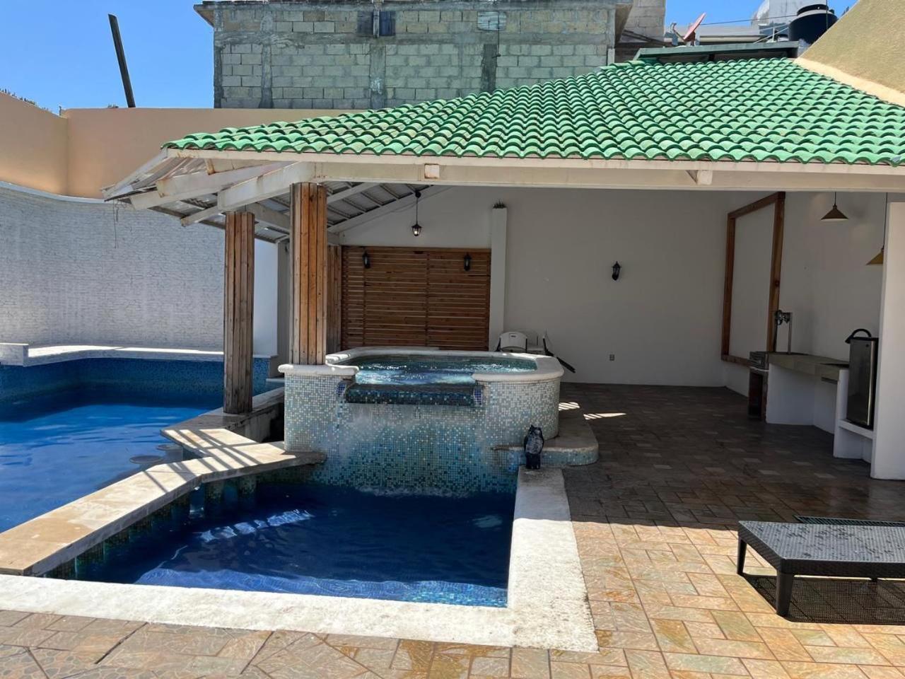 CASA con alberca, súper ubicación. Puerto de Veracruz Exterior foto